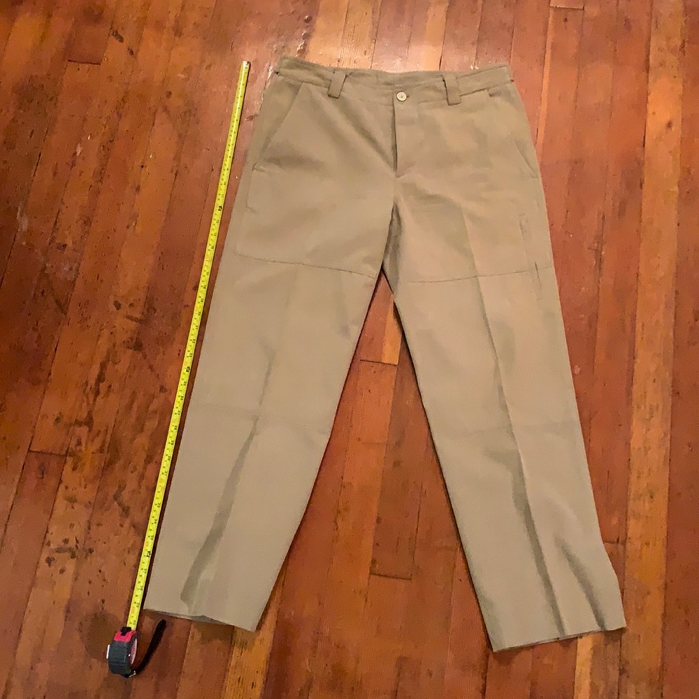 Brunello Cucinelli Pants made in Italy. Size 50 (~33 waist, 30 Length). Like New